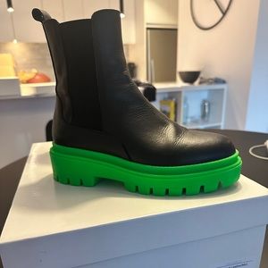 Women’s leather booties